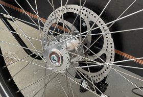 Christiania Bikes / größere 203 mm Bremsscheiben / Veloprojekt